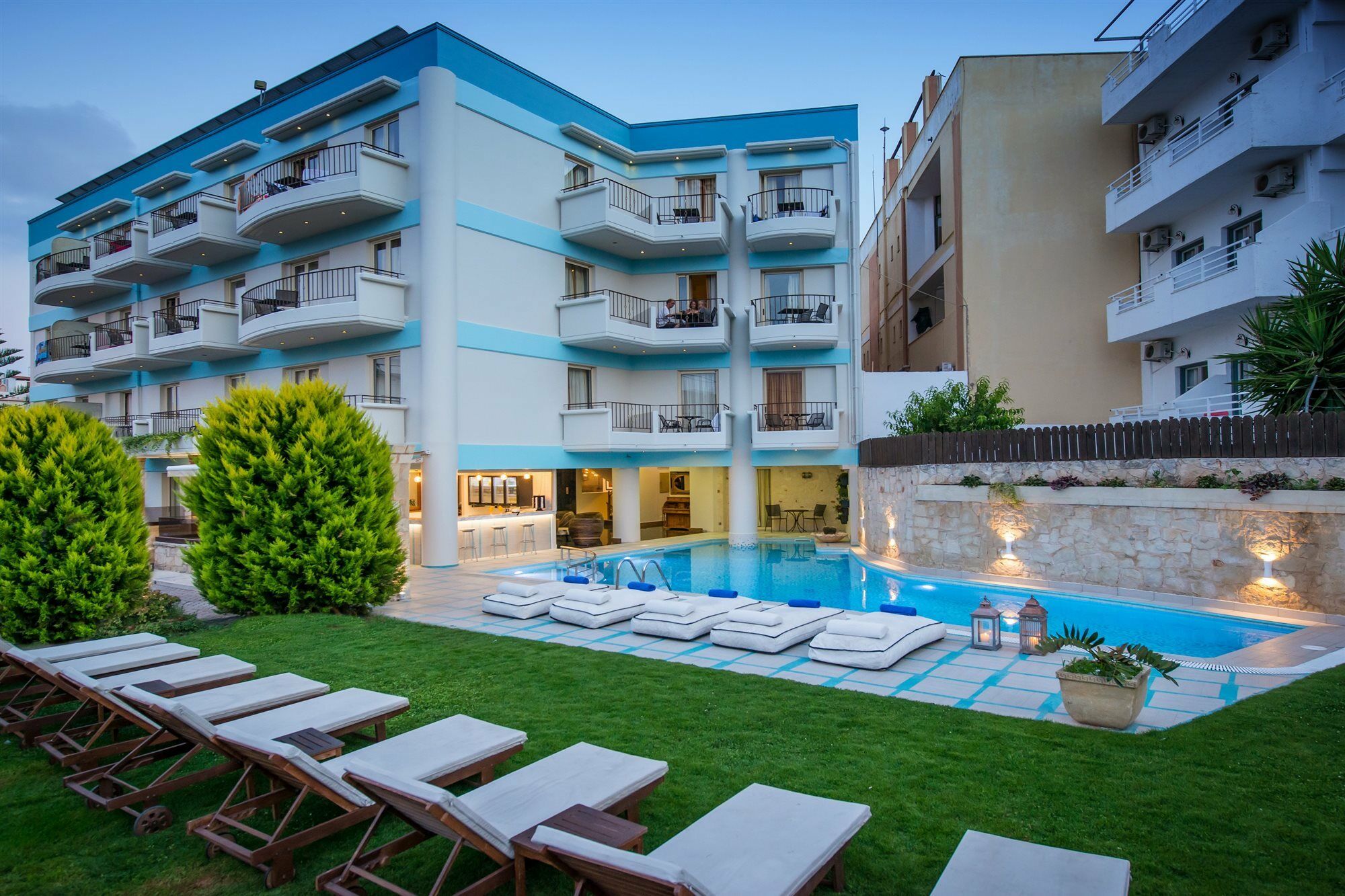 Anesis Blue Boutique Hotel Hersonissos  Exterior photo