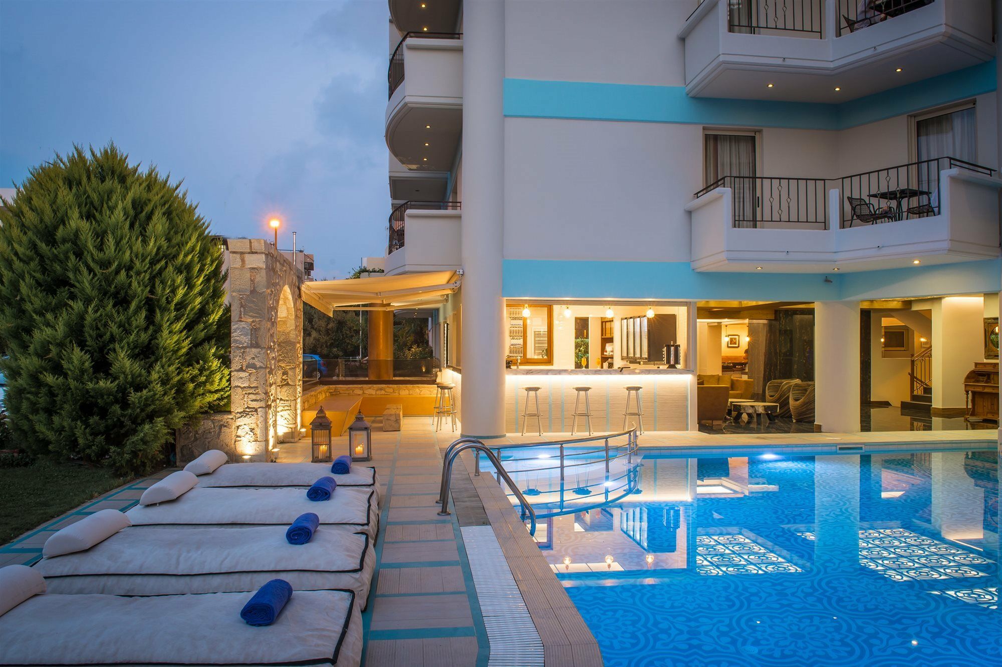 Anesis Blue Boutique Hotel Hersonissos  Exterior photo